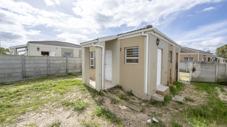 2 Bedroom Property for Sale in Sunset Glen Western Cape